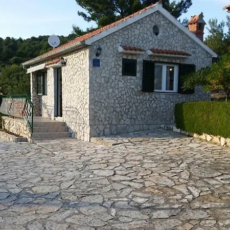 Apartment Stone House Stella Maris Jezera